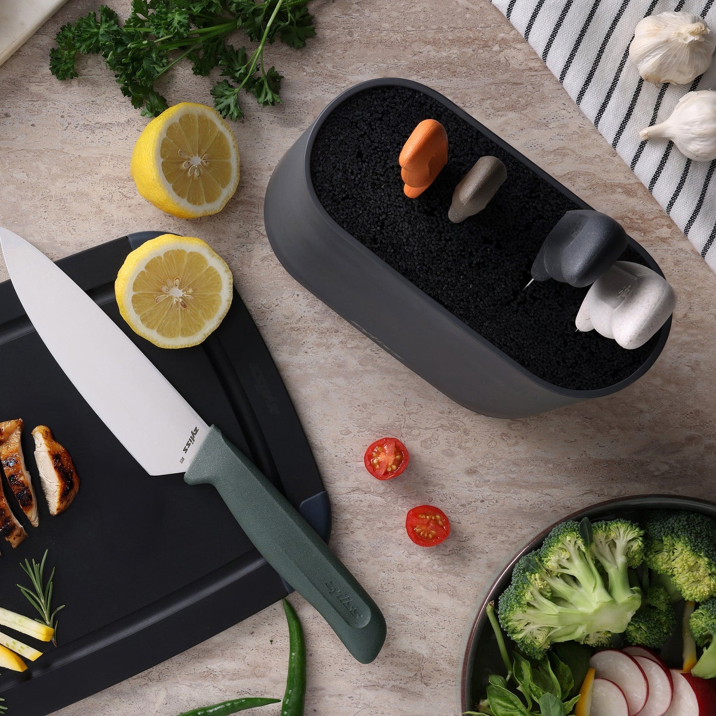 6 Piece Universal Knife Block