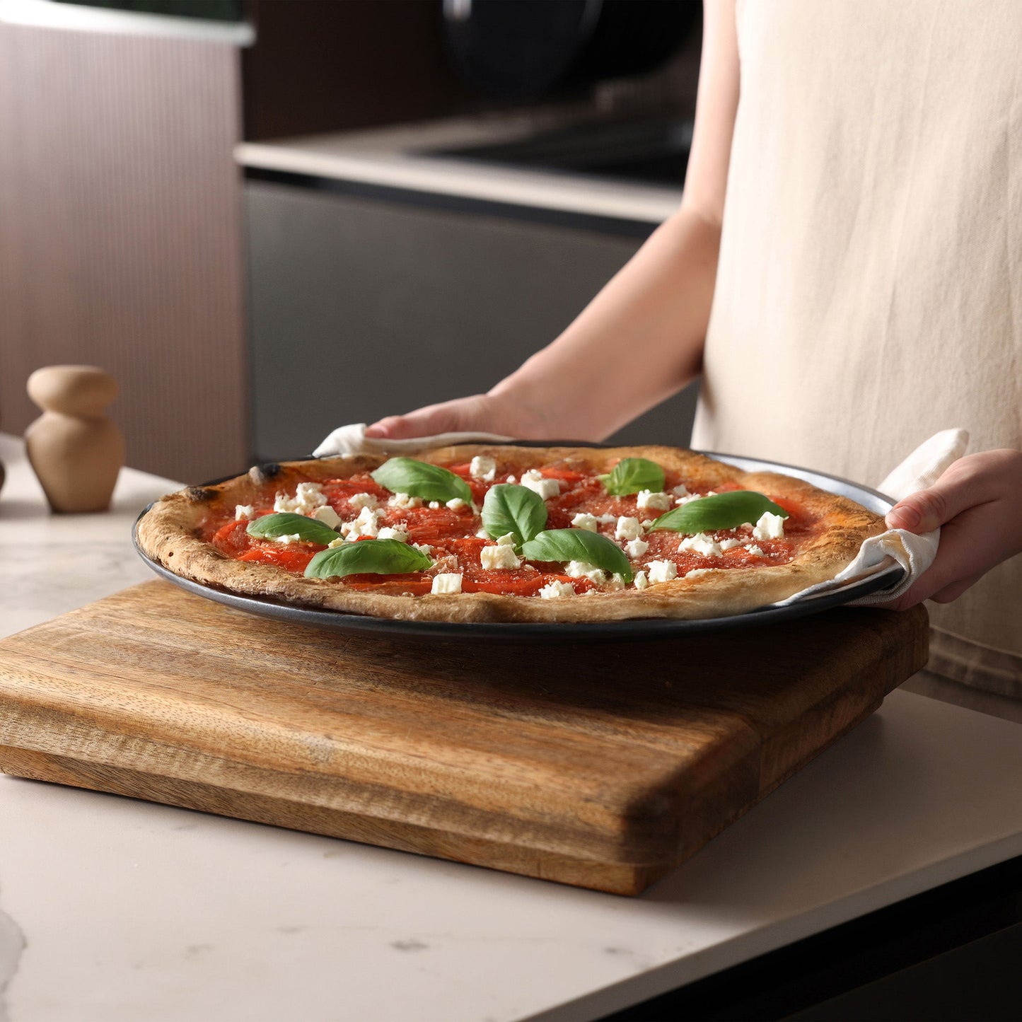 Non-Stick Pizza Tray